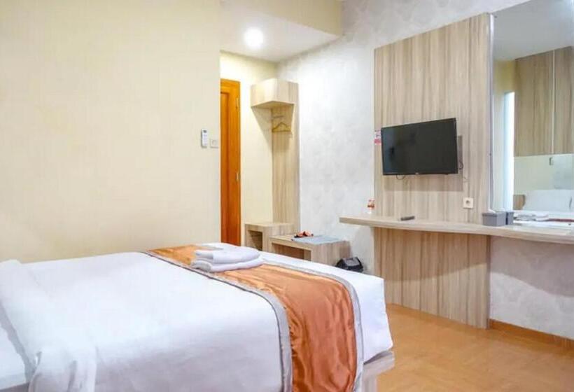 Номер Стандарт, De Malang Sweet Homestay Syariah Mitra Reddoorz