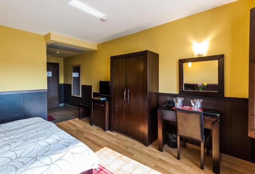 اتاق استاندارد, Ego   Free Parking   Top Central Location