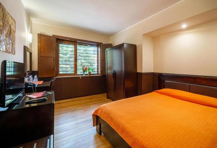 اتاق استاندارد یک نفره, Ego   Free Parking   Top Central Location