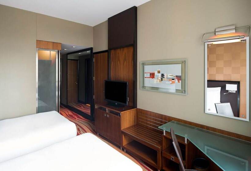 高级大房间, Radisson Blu Hotel, Dubai Media City