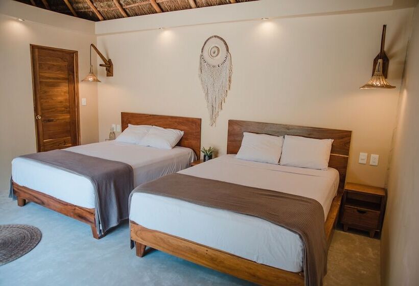 スタンダードバンガロー, Casabakal   A Pie De Laguna   Bacalar