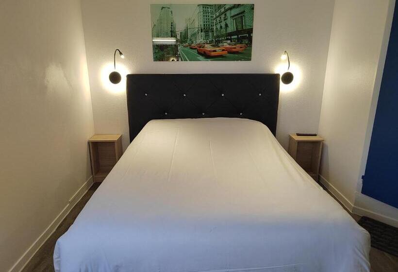 Номер Superior, Fasthotel Paris Ouest Bouafle