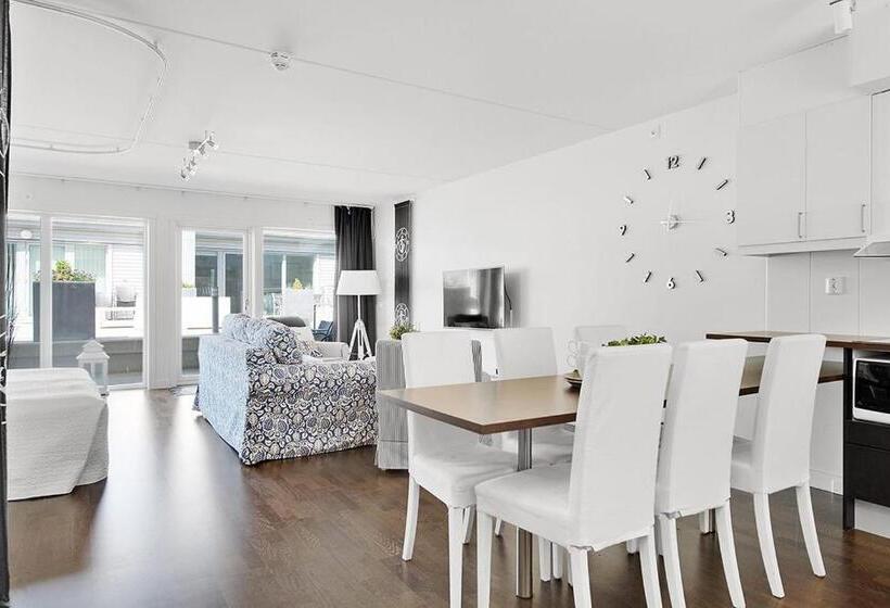 标准工作室, L Kungshamn Suites