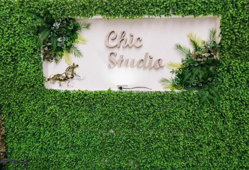 Студия Superior, Chic Studio
