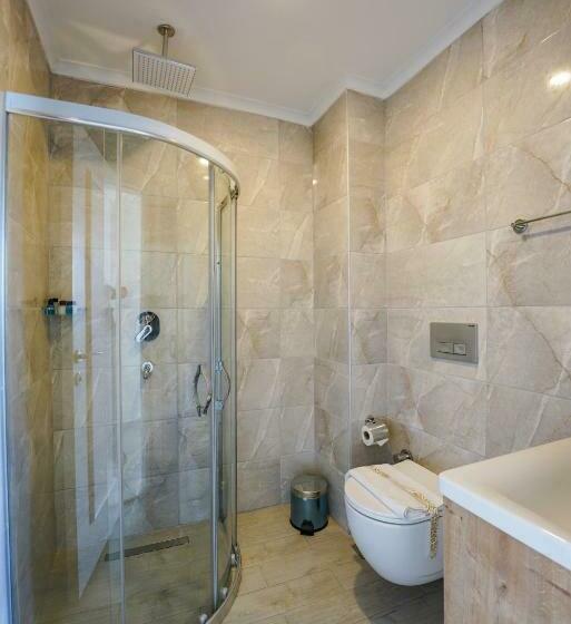 اتاق استاندارد با بالکن, Blue Pearl Hotel& Villas