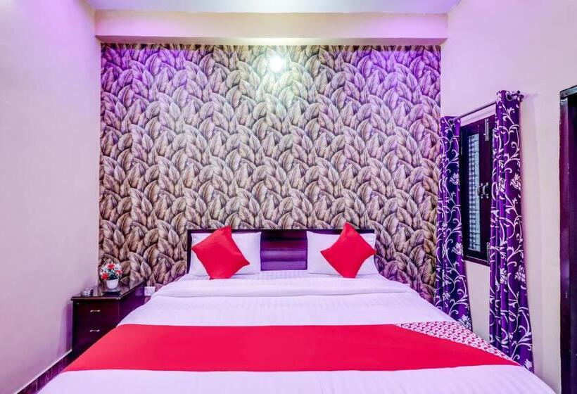 스탠다드 룸, Oyo 77242 R K Residency Sgpgi