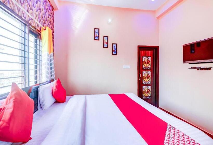 חדר סטנדרט, Oyo 77242 R K Residency Sgpgi