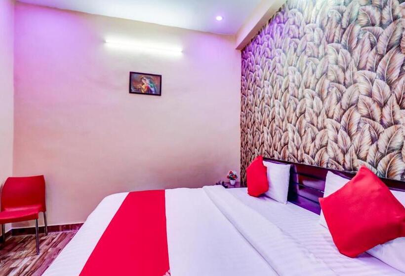 스탠다드 룸, Oyo 77242 R K Residency Sgpgi