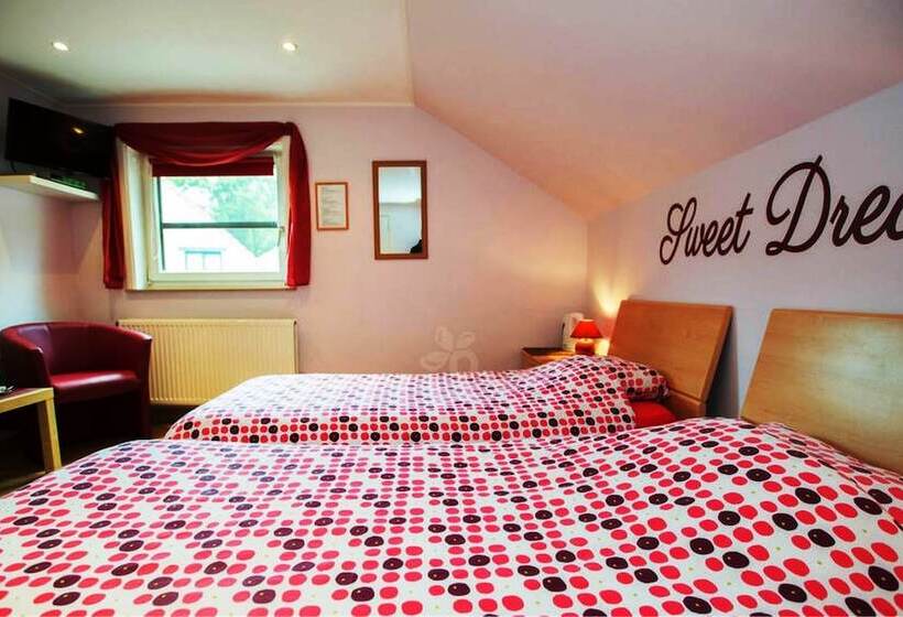 Номер Стандарт, B&b Woodside