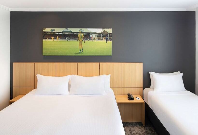 Номер Стандарт, Mercure Sydney Bankstown