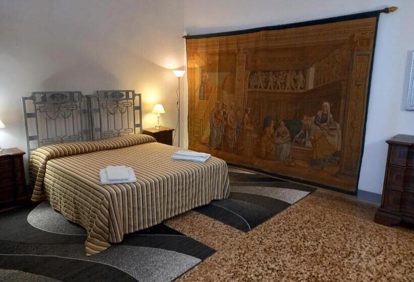 آپارتمان ممتاز دوخوابه رو به مناظر, Villa Guinigi Dimora Di Epoca Exclusive Residence & Pool