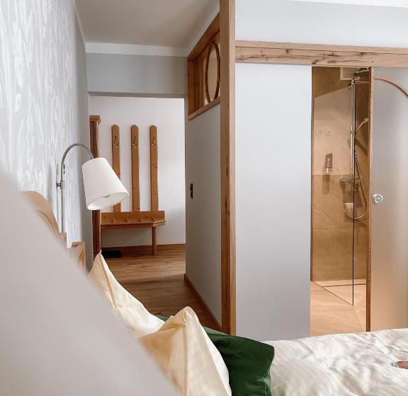 Номер Стандарт с Балконом, Heutaler Hof   Hotel Im Naturidyll