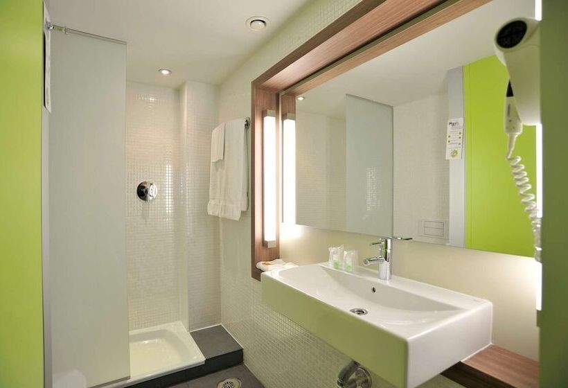 标准间, Travelodge Málaga Airport