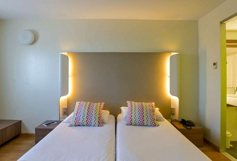 标准间, Travelodge Málaga Airport