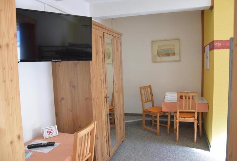 Четырехместный Номер Стандарт, Gasthaus Pension Marienhof