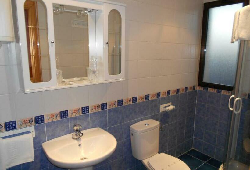 Номер Стандарт Индивидуальный, Hostal Donaire