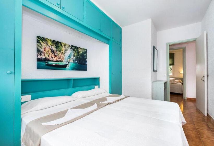 带花园景观及2个卧室的公寓, Playa Parc Apartments