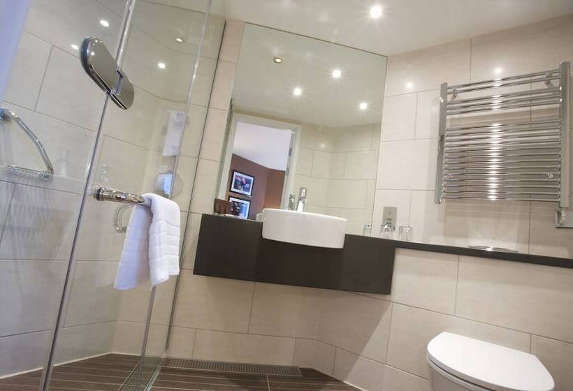 Номер Клуб, Bermondsey Square Hotel   A Bespoke