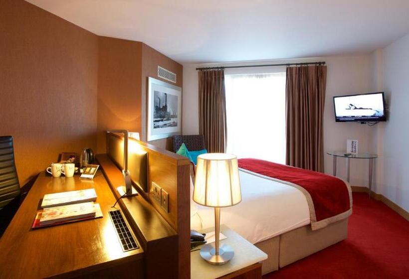 Номер Клуб, Bermondsey Square Hotel   A Bespoke