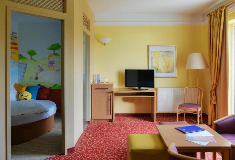 Family Suite, Thermenhotel Vier Jahreszeiten