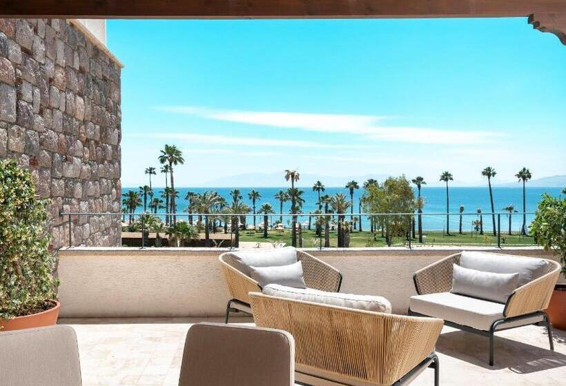 Люкс Вид на Море, Radisson Collection Hotel, Bodrum