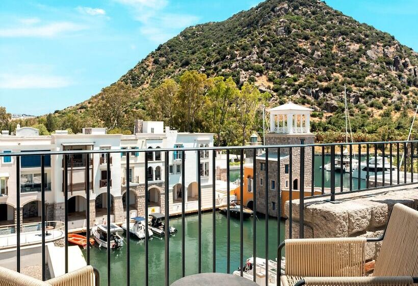 Habitación Premium Vista al Mar., Radisson Collection Hotel, Bodrum