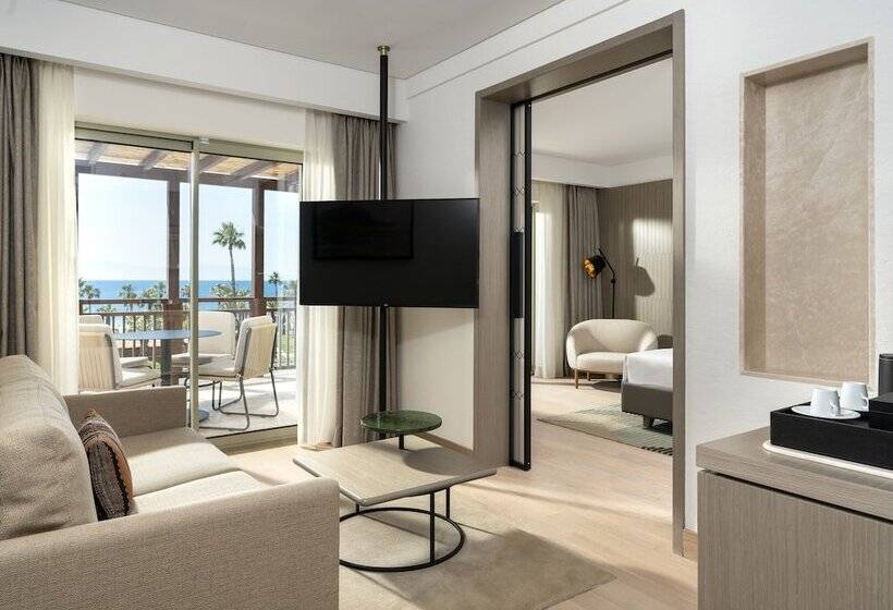 Люкс Вид на Море, Radisson Collection Hotel, Bodrum