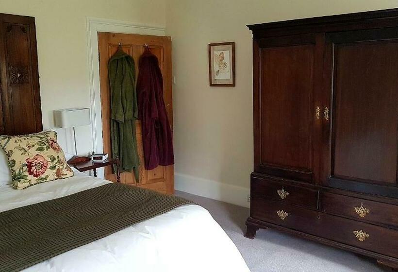 اتاق لوکس با تخت بزرگ, Upper Buckton B&b