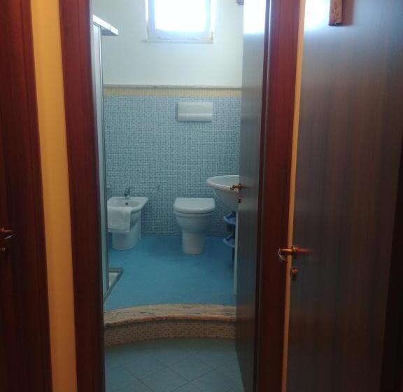 Номер Стандарт Трехместный, Paradise House