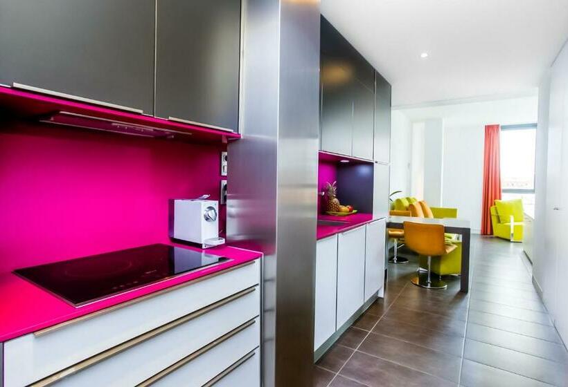 Люкс, Cosmo Apartments Sants