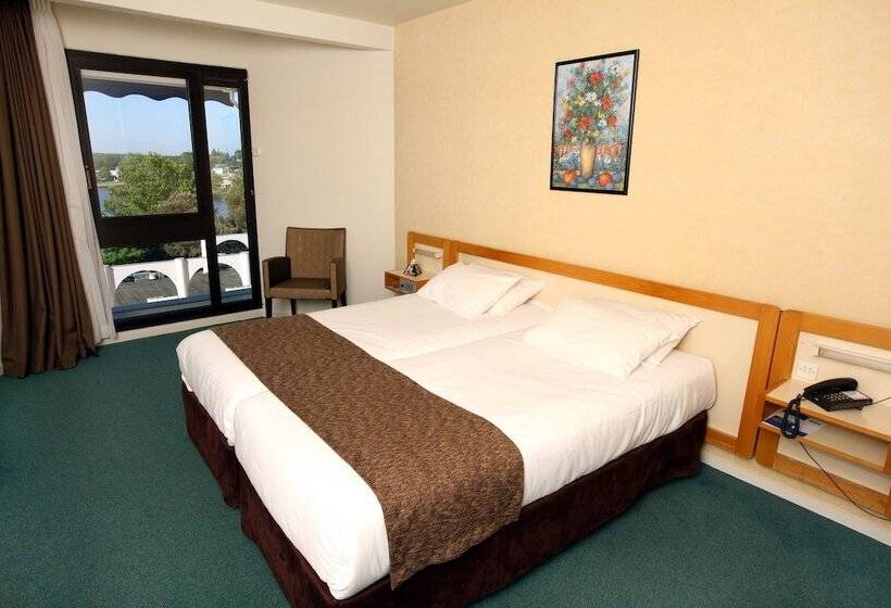 اتاق استاندارد, Brit Hotel Du Lac