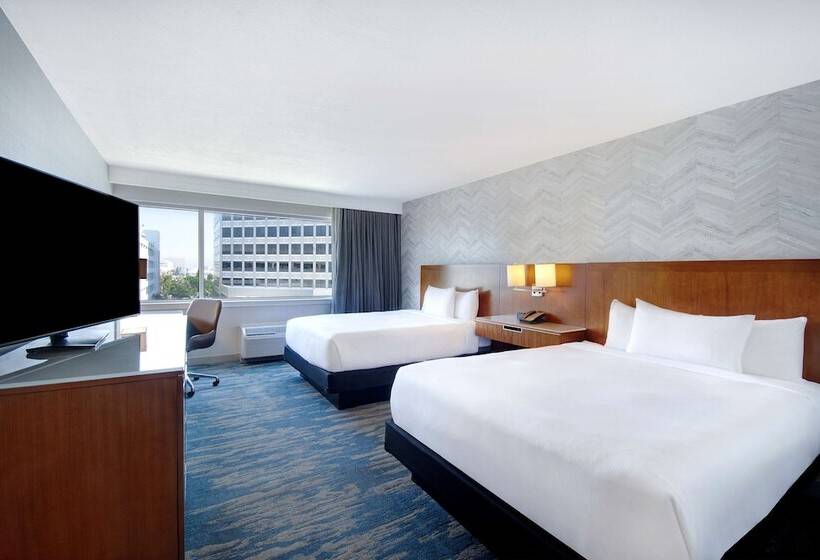 스탠다드 룸 더블 침대 2개, Doubletree By Hilton Lax El Segundo
