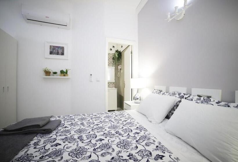 Quarto Estandar Interior, Guest House Triunfo