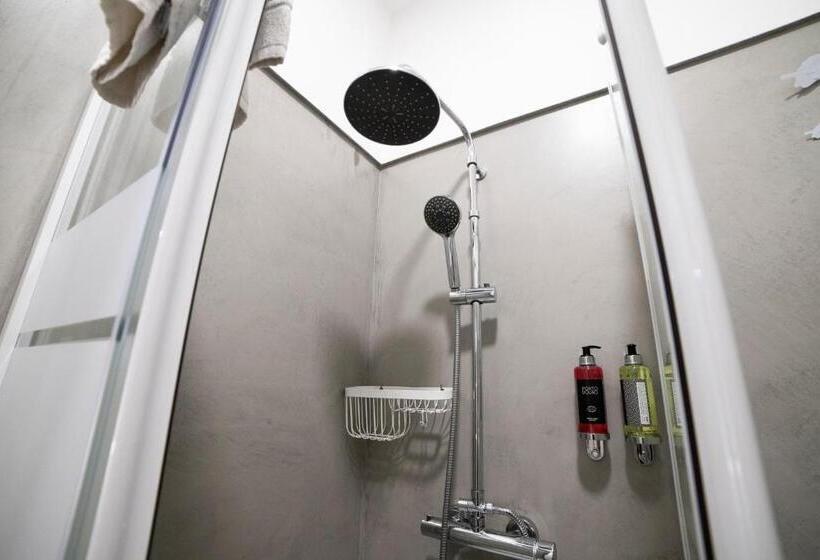 Quarto Estandar Interior, Guest House Triunfo