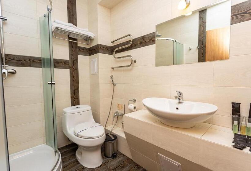 스위트, Perlyna Resort