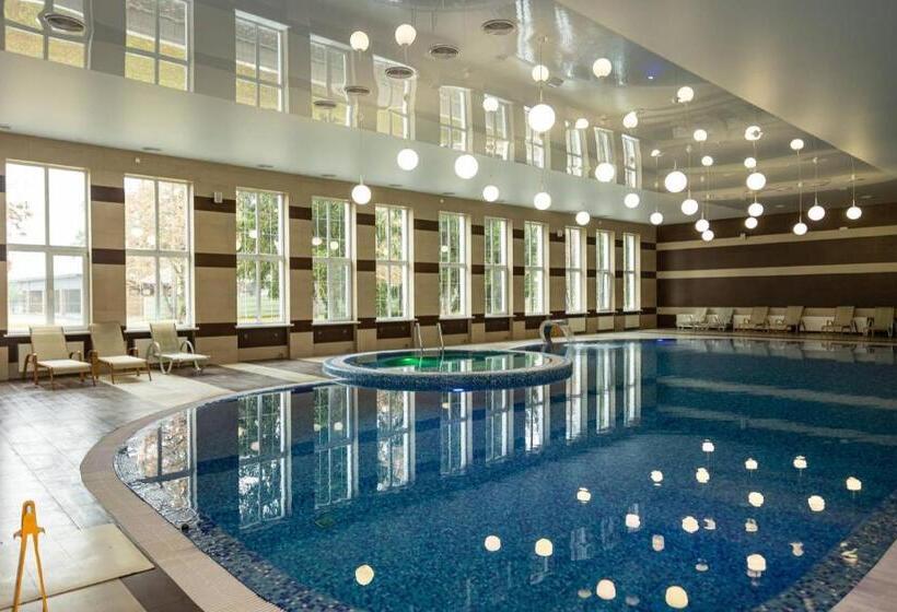 수피리어 방갈로, Perlyna Resort