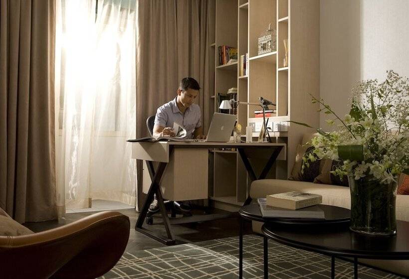 3 Bedroom Premium Apartment, Fraser Suites Singapore