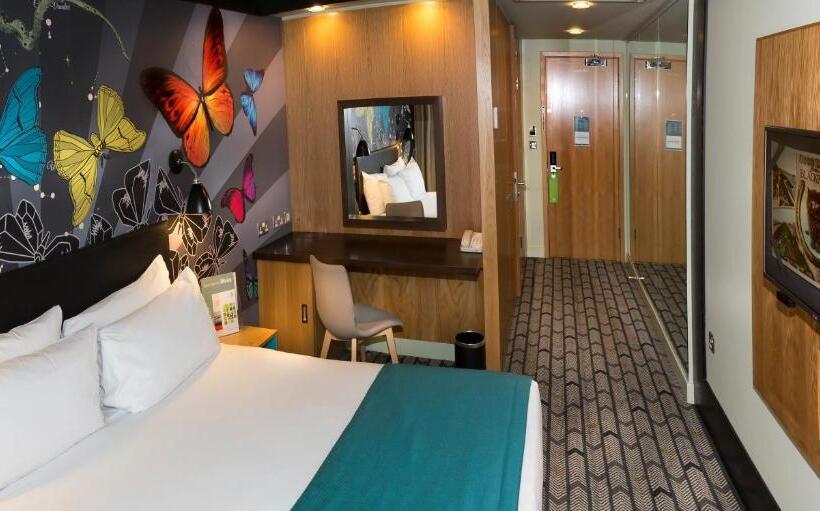 Стандартный Номер Нижний Этаж, Holiday Inn Salisbury   Stonehenge, An Ihg