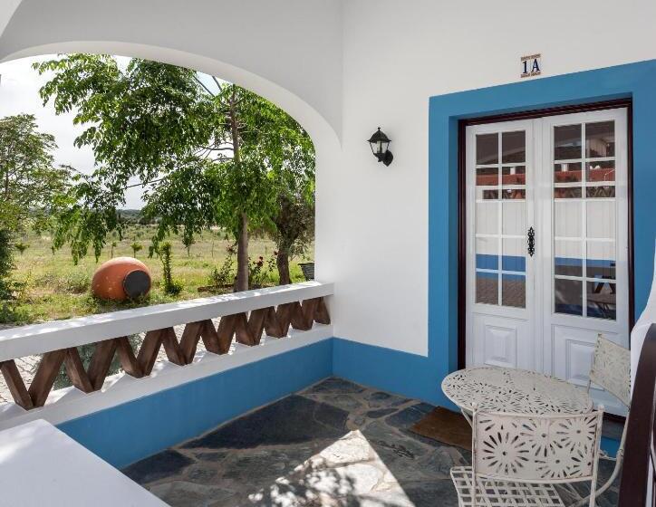 Номер Стандарт, Vila Planicie