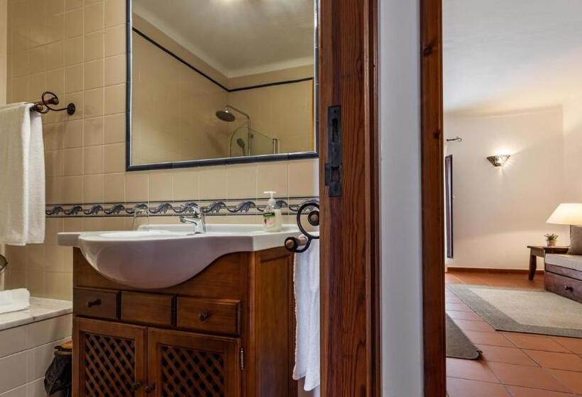 Номер Премиум, Vila Planicie