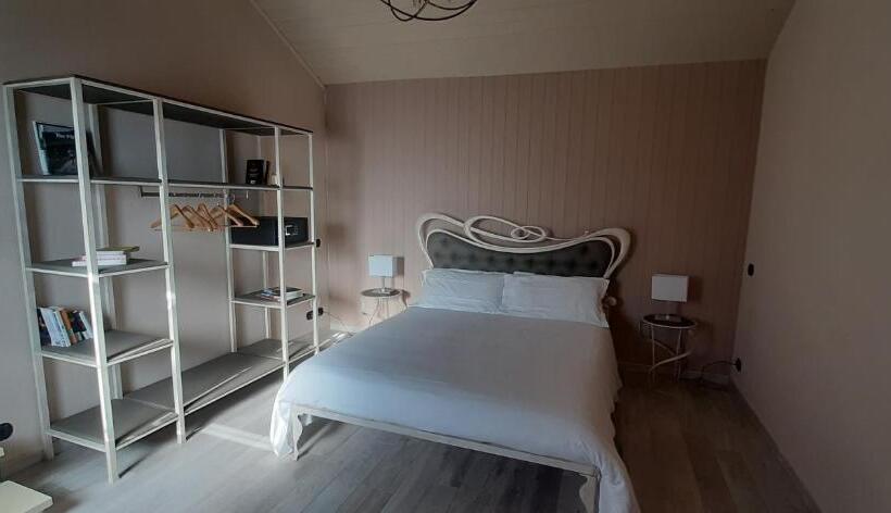 스탠다드 룸, Casale Raffaello B&b Como