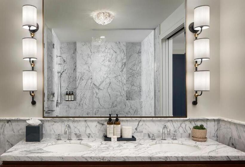 سوییت, The Wall Street Hotel New York City