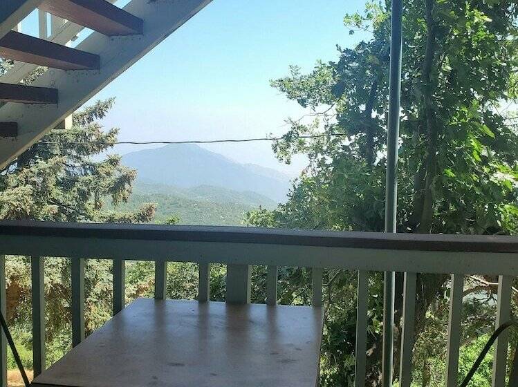 סוויטת דלוקס נוף הרים, The Sky View Inn