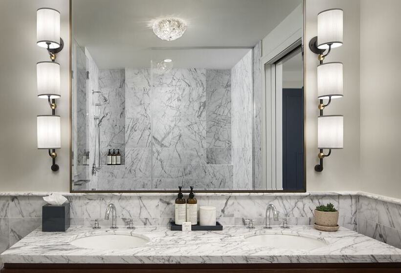 سوییت, The Wall Street Hotel New York City