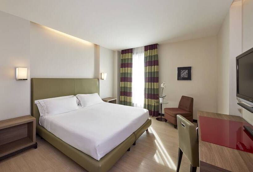 اتاق استاندارد, Blu Hotel Brixia