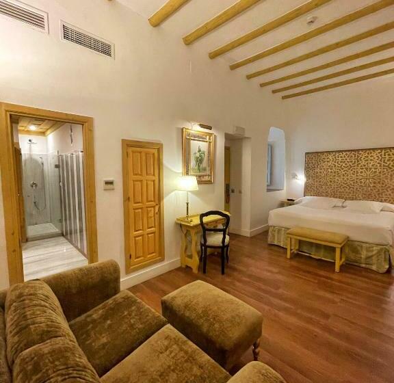 اتاق کلاسیک, Las Casas De La Judería De Córdoba