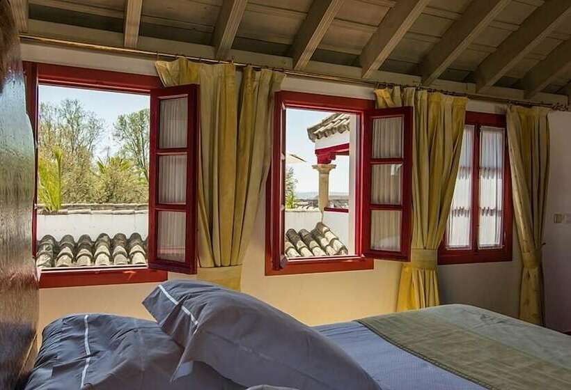 اتاق پنت هاوس, Las Casas De La Judería De Córdoba
