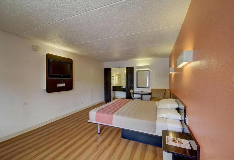 스탠다드 룸 킹사이즈 침대, Motel 6 San Antonio, Tx  Downtown  Market Square