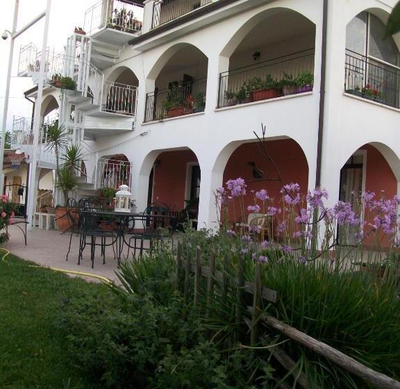 Triple Room Sea View, B&b La Casa Bianca