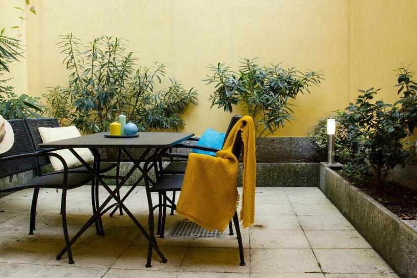 Suite with Terrace, La Corte Fiorita Como
